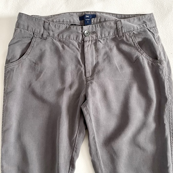 GAP Jogger Pants - Picture 3 of 6